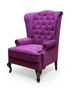 Фиолетовое кресло