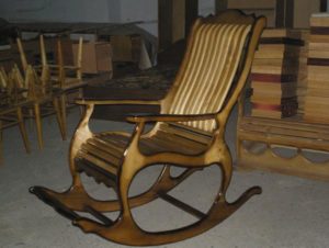Кресло, изготовленные из ламината