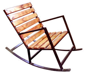 Кресло качалка, созданная из труб