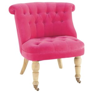 Миниатюрное кресло, созданное в розовом цвете