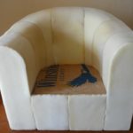 Мягкое картонное кресло для дома
