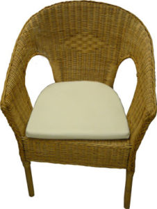 Мягкое кресло, созданное из бамбука