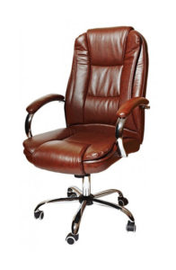 Офисное кресло в коричневом цвете