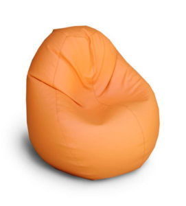 Оранжевое яркое кресло