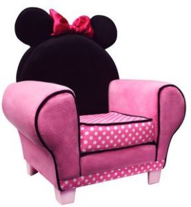 Оригинальное детской розовое кресло