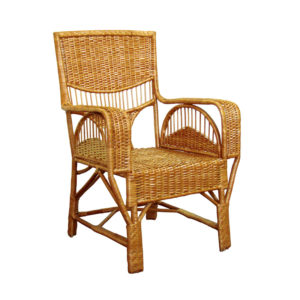 Оригинальное плетеное кресло из лозы