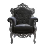 Шикарное кресло с богатым внешним видом в черном цвете
