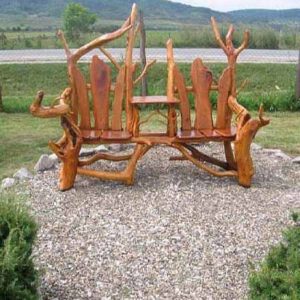 Садовое кресло из коряги