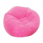 Удобное кресло в розовом цвете
