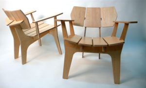 Удобные кресла из ламината