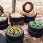 Уличные кресла из колес