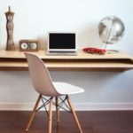 Письменные дизайнерские столы: как выбрать модель для офисного интерьера