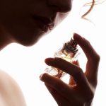 Стоит ли приобретать дорогие парфюмерные ароматы?
