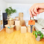 Как продать квартиру в ипотеке: реальные способы, ловушки и что делать с долгом