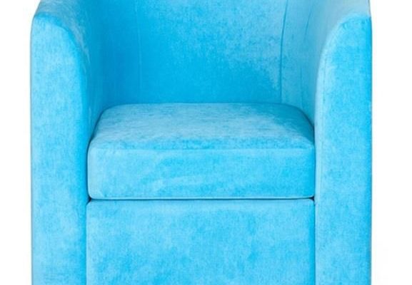 Яркий оттенок голубого кресла