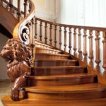 Как придать деревянной лестнице уникальный вид