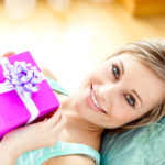 8 подарков, которые будут по душе каждой девушки на 8 марта